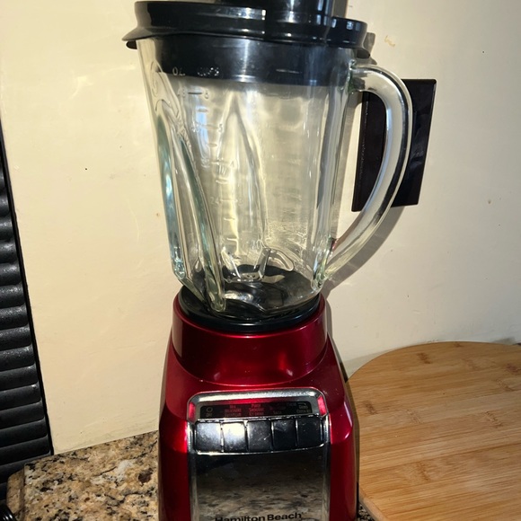 Hamilton Beach Kitchen Hamilton Beach Wave Action Blender Poshmark